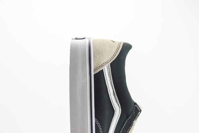 Vans ！Vans Buzz Old Skool E19