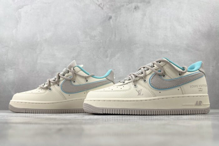 Nike Air Force 1'07 LV DM6868 095