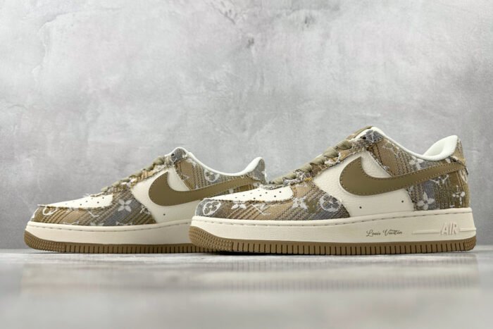 Nike Air Force 1'07 LV XS1958 582