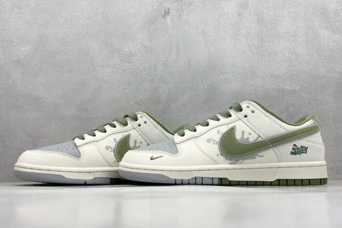 Nike SB Dunk Low XS6089-594